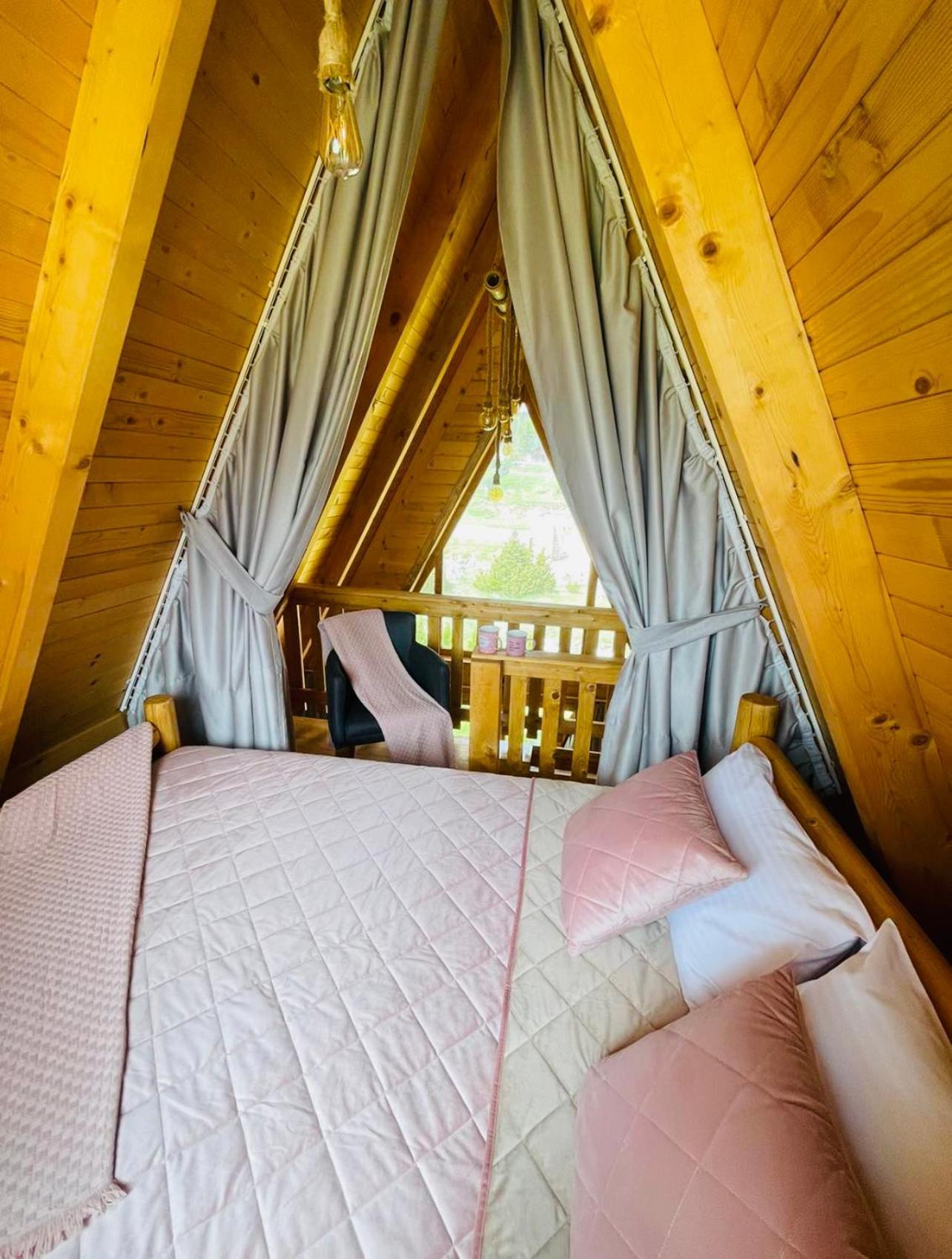 A Frame Houses Ans Zabljak Екстер'єр фото